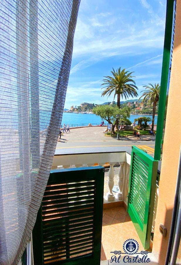 Ferienwohnung Al Castello-Vista Mare -Romantico E Centrale A 20 Metri Dal Mare-Toll Parking At 15 Euro Per Day To Be Booked In Advance -Subject To Availability Rapallo Exterior foto