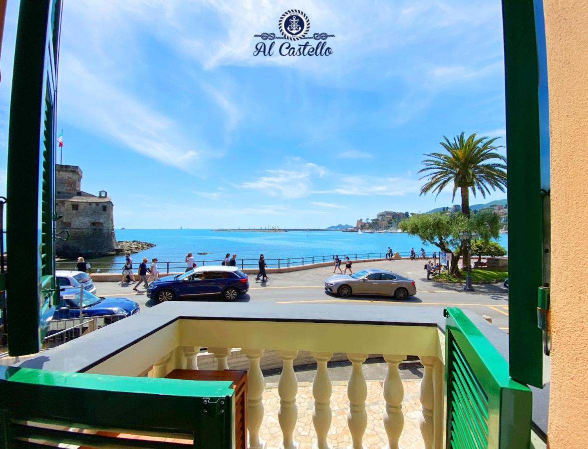 Ferienwohnung Al Castello-Vista Mare -Romantico E Centrale A 20 Metri Dal Mare-Toll Parking At 15 Euro Per Day To Be Booked In Advance -Subject To Availability Rapallo Exterior foto