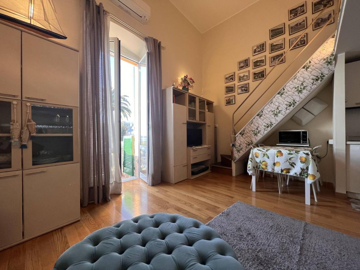 Ferienwohnung Al Castello-Vista Mare -Romantico E Centrale A 20 Metri Dal Mare-Toll Parking At 15 Euro Per Day To Be Booked In Advance -Subject To Availability Rapallo Exterior foto